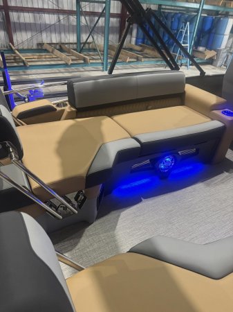 Pre-Owned 2025 Avalon Pontoon for sale