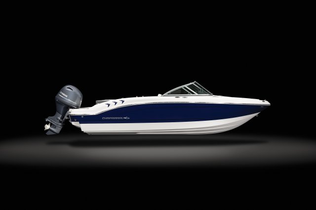 2025 19 SSi OB Starboard Profile