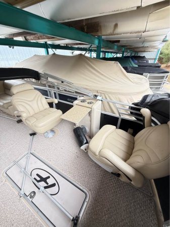 Pre-Owned 2012 Harris Flotebote 230 Solstace for sale