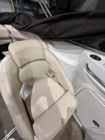 Pre-Owned 2007  powered Power Boat for sale