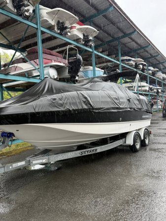 Pre-Owned 2007  powered Chaparral Boat for sale
