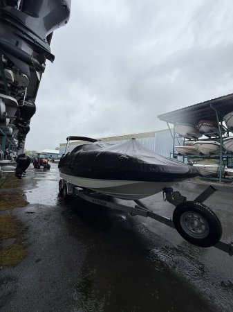 Pre-Owned 2007 Chaparral 236 SUNESTA Power Boat for sale
