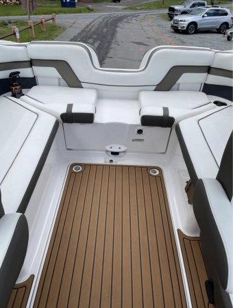 Pre-Owned 2015  powered Yamaha Boat for sale