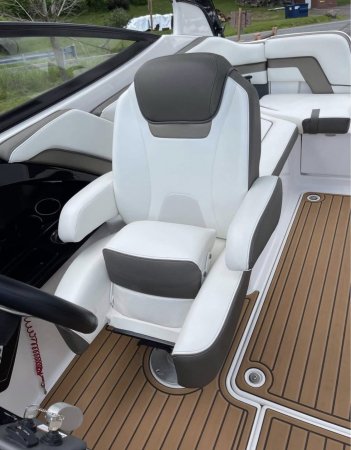 Pre-Owned 2015 Yamaha 242 LIMITED S for sale