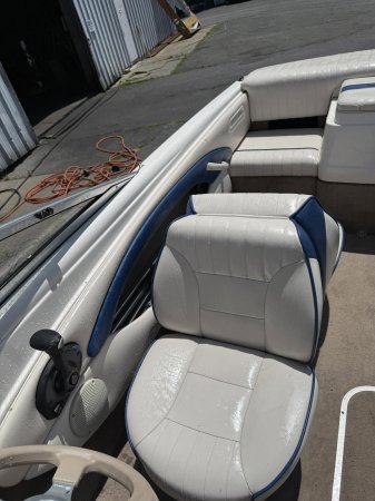 Pre-Owned 2001 Chaparral 180 SSE for sale