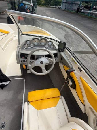 Pre-Owned 2012 Bayliner for sale