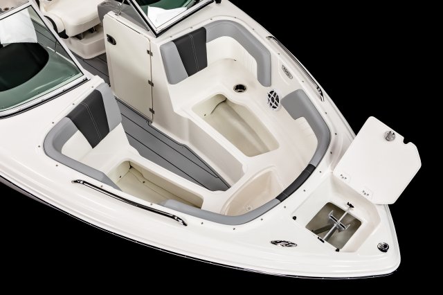 2025 23 SSi OB Bow Storage